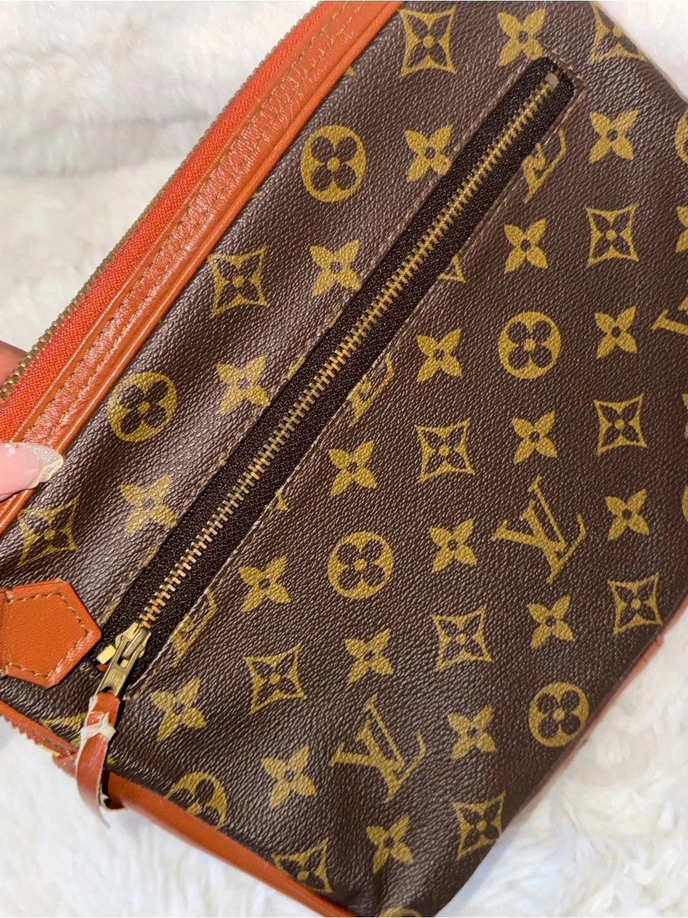 Louis Vuitton Monogram‎ Pochette Sport Clutch